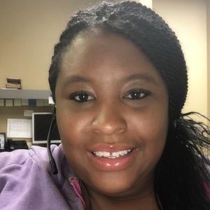 Meet your Posher, Kori